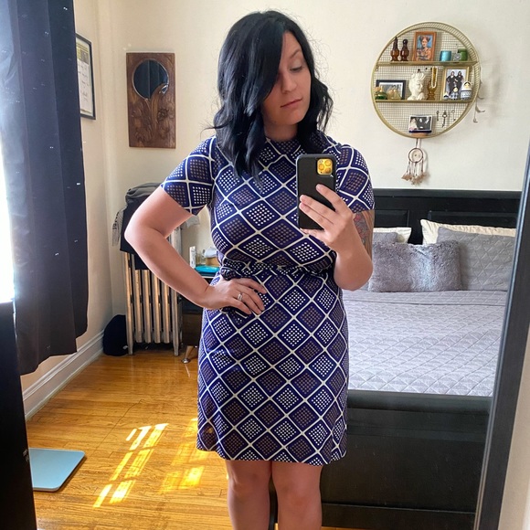 Meet your Posher, Lauren - Picture 6 of 8